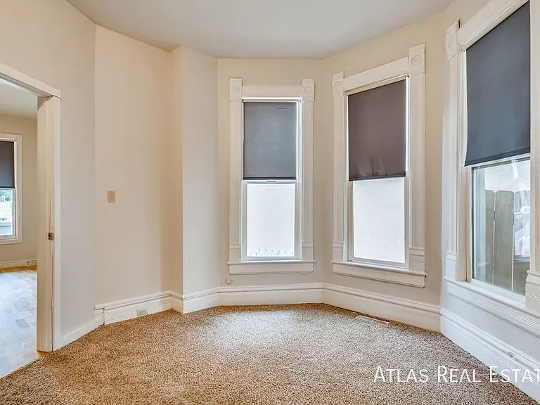 2945 N Marion St — Photo 8