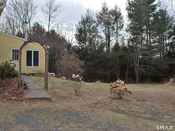 3rd image of 110 Brushy Hill Road