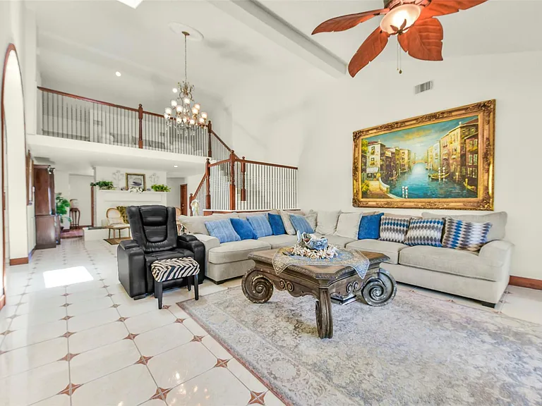 2417 Gerol Dr — Photo 8