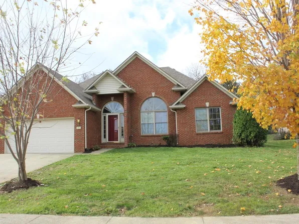 561 Park Ridge Dr, Richmond, KY 40475