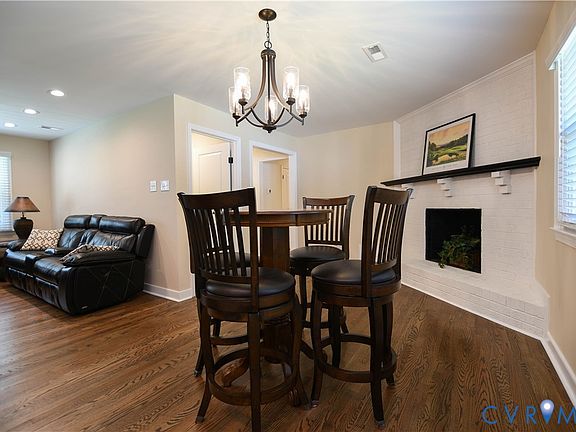 4th image of 1448 Canterbury Rd