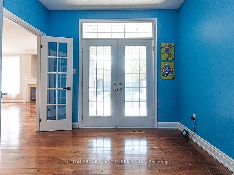 1599 Hallstone Rd — Photo 9
