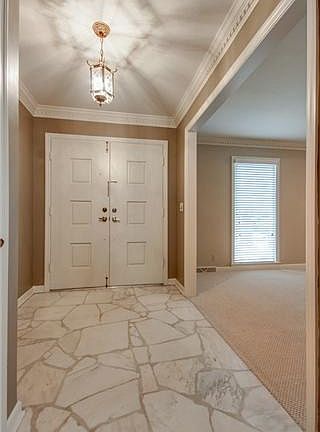 2nd image of 559 Brentview Hills Dr