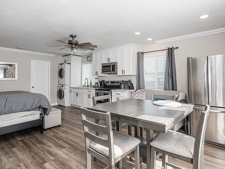 1821 Brookline St #2 — Photo 7