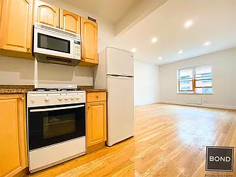 Rented by Bond New York