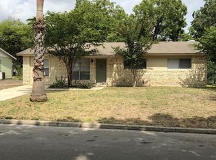 815 Horseshoe Trl, Universal City, TX 78148