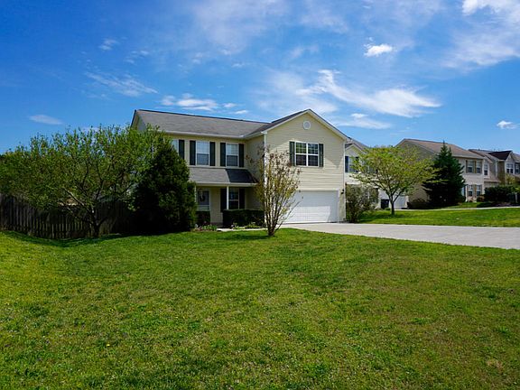 2nd image of 4468 Oakbank Ln