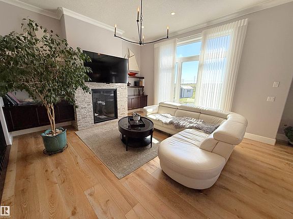 2nd image of 52025 Range Rd #272