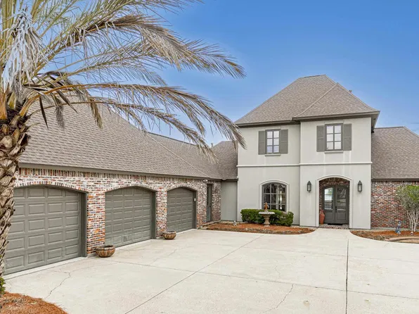 15044 W Lakefront Dr, Gonzales, LA 70737