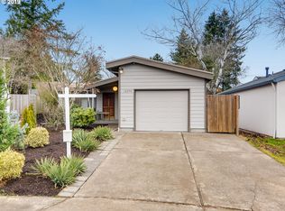 16298 SW Bridle Hills Dr, Aloha, OR 97007