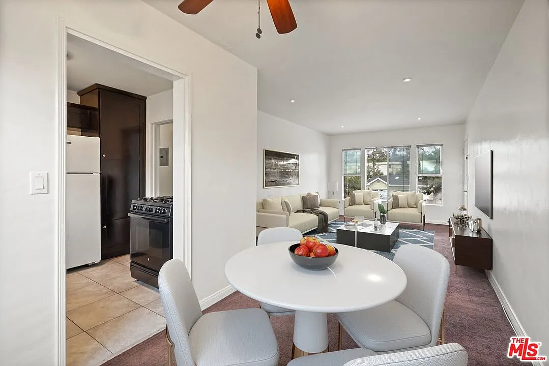 1 bed, 1.0 bath, 770 sqft, $1,995 — Photo 1
