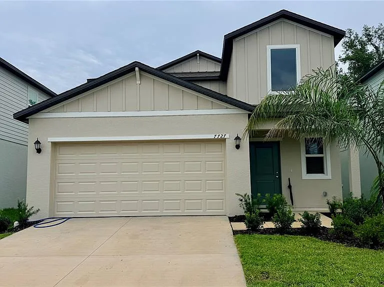 7727 Abagail Dr — Photo 1