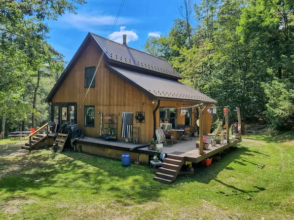 386 Harter Mills Trl, Loganton, PA 17747