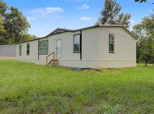 235 W Houston St, Lovelady, TX 75851