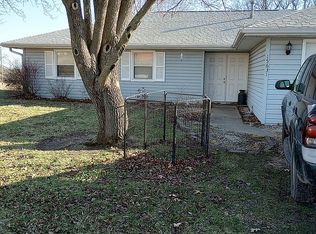 15631 Logans Lake Rd, Boonville, MO 65233