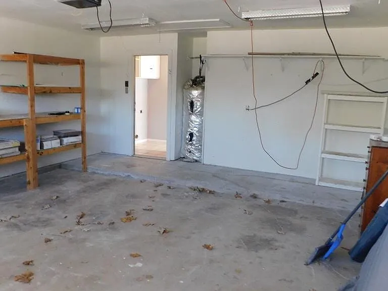 8232 Meadowbrook Dr — Photo 90