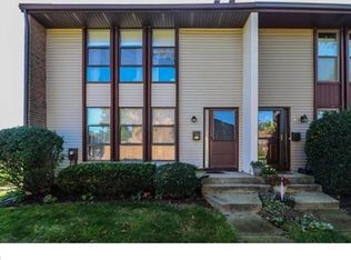 185 Canterbury Ct, East Windsor, NJ 08520