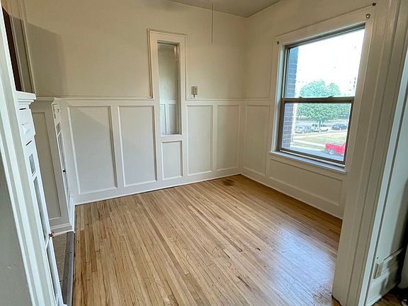 4th image of 2801 Park Ave APT 205
