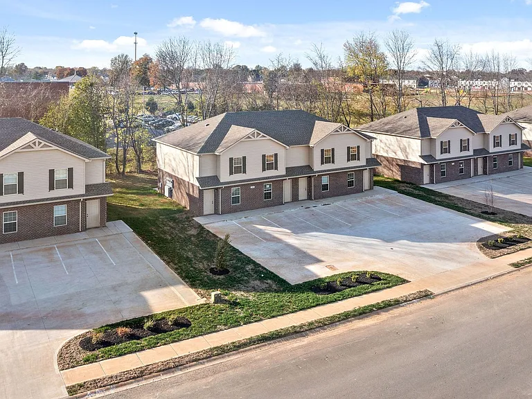 Glenkirk Dr - 1000 — Photo 29