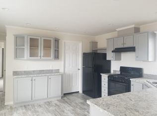98 Winchester Trl, Goshen, IN 46526