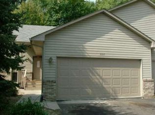 6217 Magnolia Ln N, Maple Grove, MN 55369