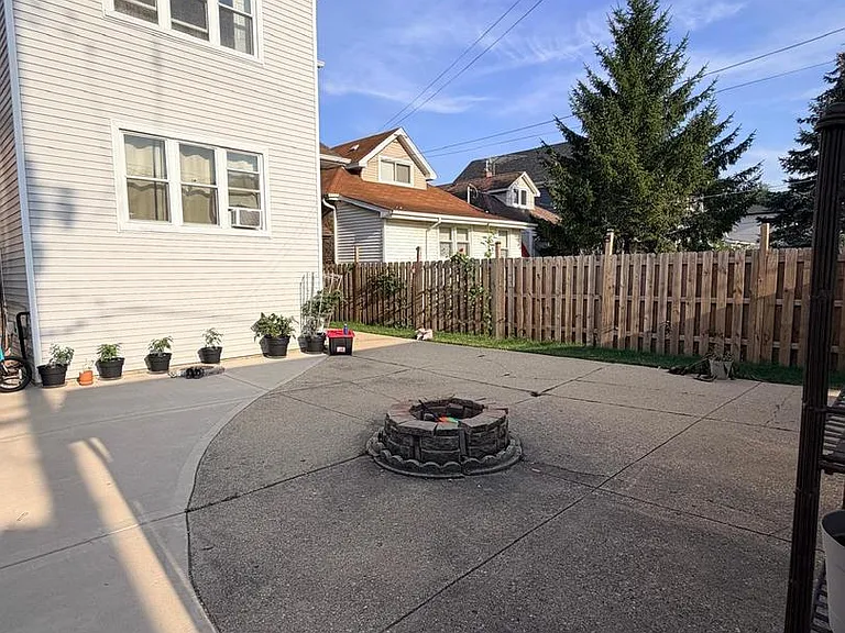 5540 N Luna Ave #2 — Photo 18