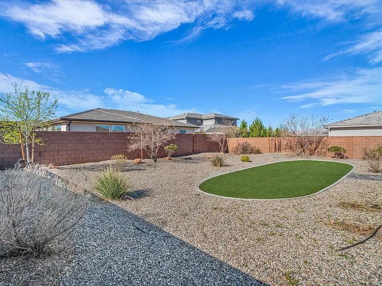 3714 E Archturus Dr — Photo 5