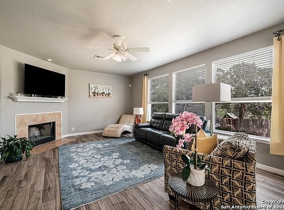 5th image of 3102 Soledad Ln