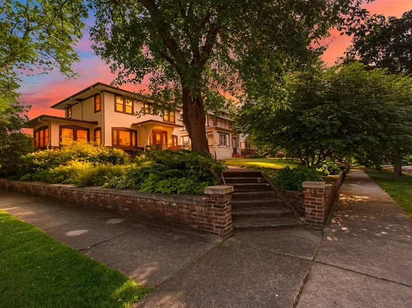 2122 Carroll Ave, Saint Paul, MN 55104