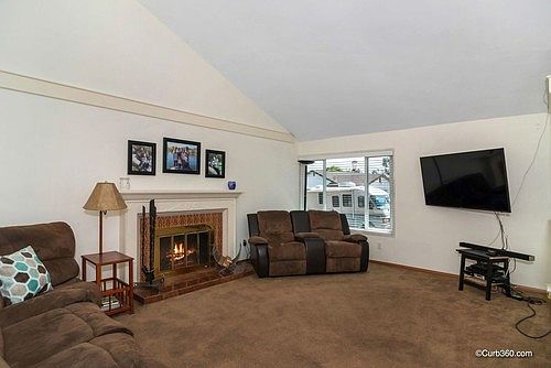 2nd image of 10928 Collinwood Dr