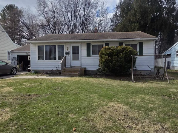 21 Williams St, Massena, NY 13662