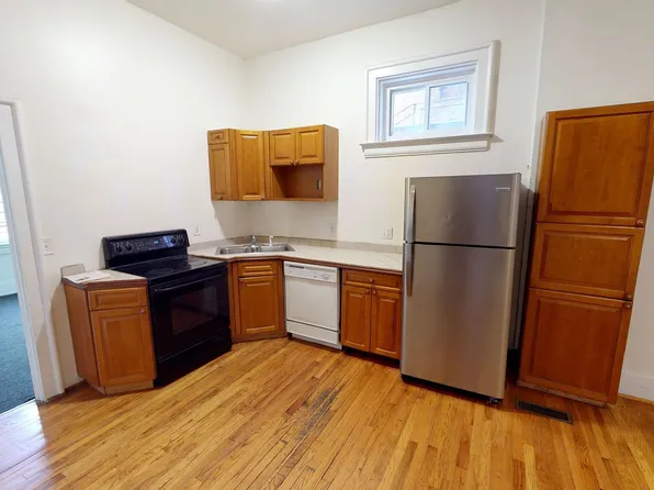 2431 Vine St, Cincinnati, OH 45219