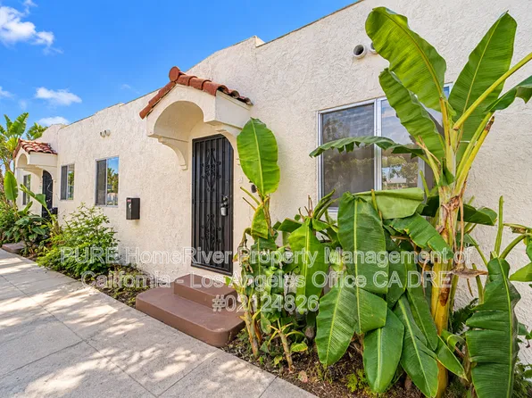 1135 E 67th St Unit 1135, Los Angeles, CA 90001