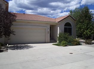 80 Luxury Ln, Colorado Springs, CO 80921