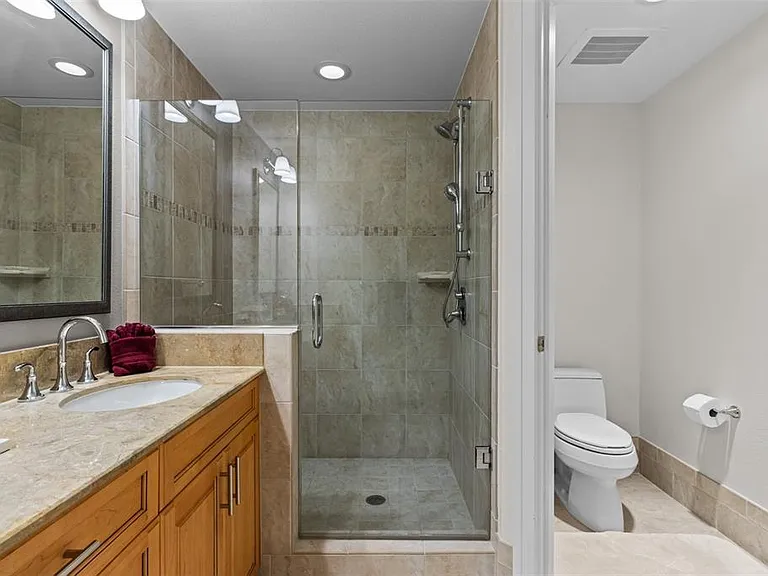 331 Cleveland St #2102 — Photo 28