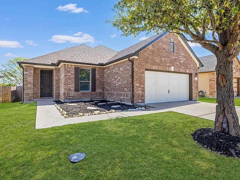 1214 Lonesome Oak Dr — Photo 7