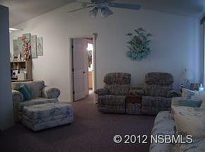 4th image of 2603 Queen Palm Dr