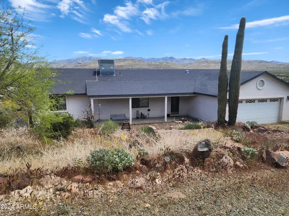 19545 E Scenic Loop Loop, Black Canyon City, AZ 85324