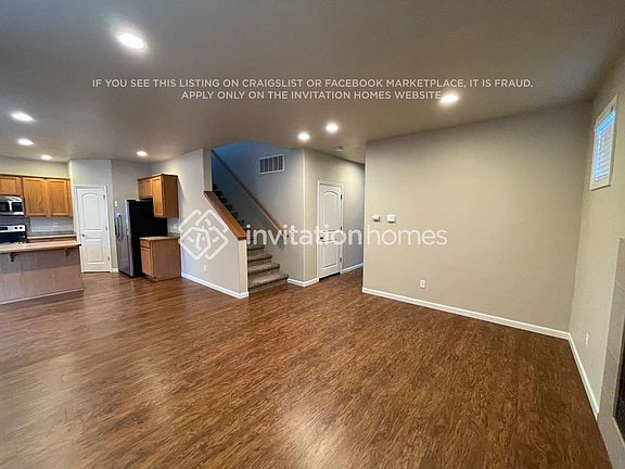 4th image of 3114 74th Dr NE