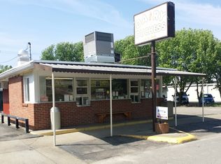 164 W Main St, New Concord, OH 43762