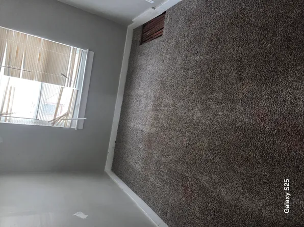 203 S Marshall St, Pontiac, MI 48342