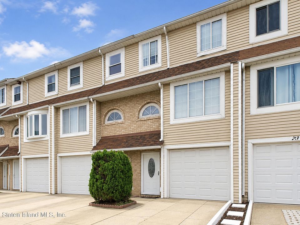 1st image of 75 Francesca Ln