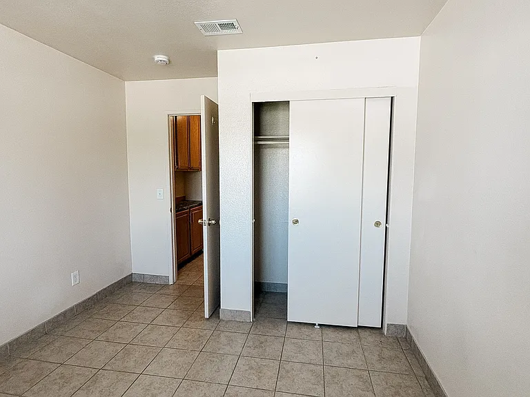 71531 Sunnyvale Dr — Photo 13