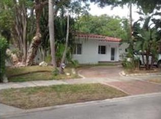 12621 Ixora Rd, North Miami, FL 33181