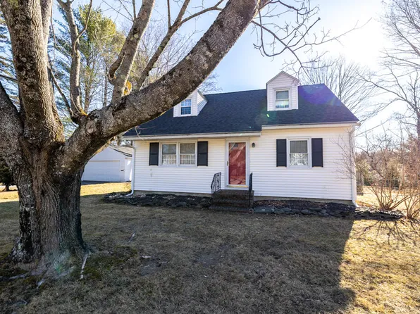 93 Adams Street, Gardiner, ME 04345