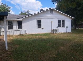 110 N Hillcrest Dr, Granby, MO 64844