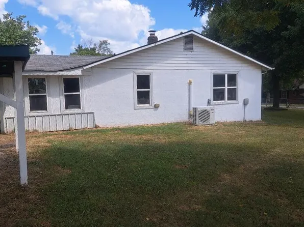110 N Hillcrest Dr, Granby, MO 64844