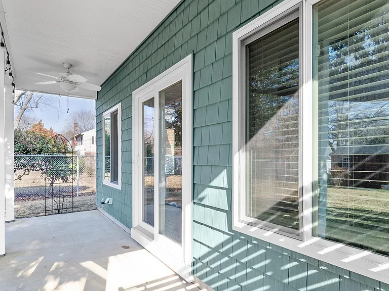 429 S Washington St #B — Photo 13