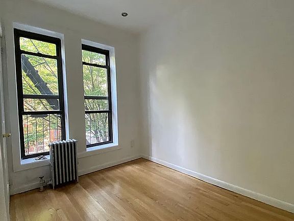 5th image of 316 6th Ave Unit 2F