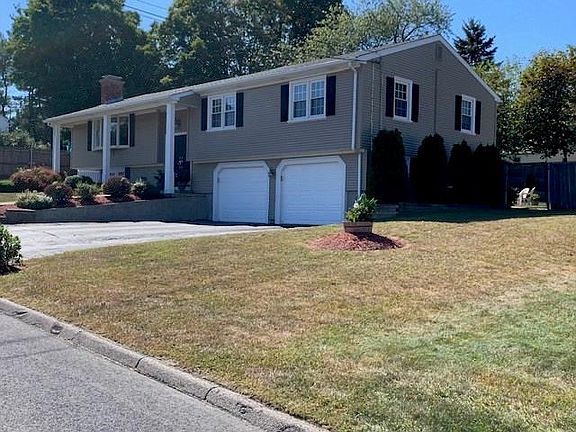 3rd image of 122 Cindy Ln